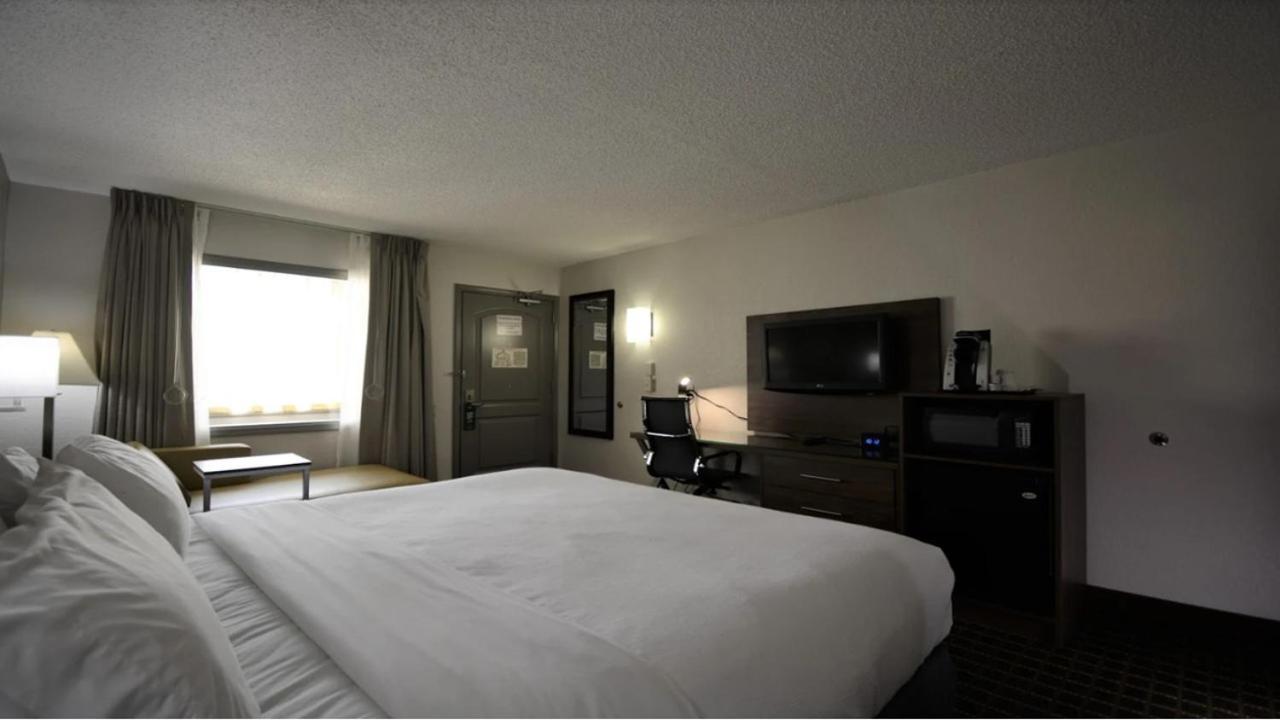 Holiday Inn Hazlet By Ihg Eksteriør bilde